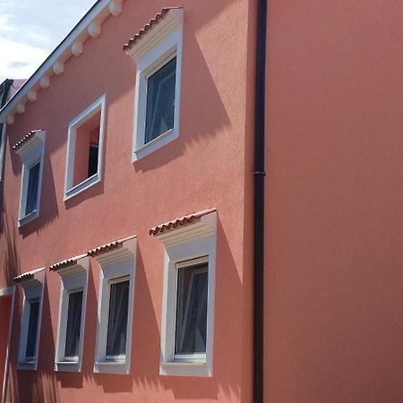 Apartments Velo Lussingrande Esterno foto